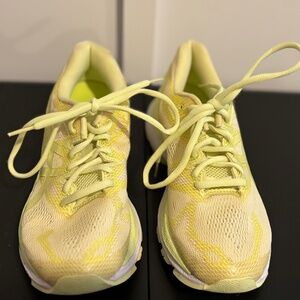 ASICS Gel-Nimbus 22 Running Shoes